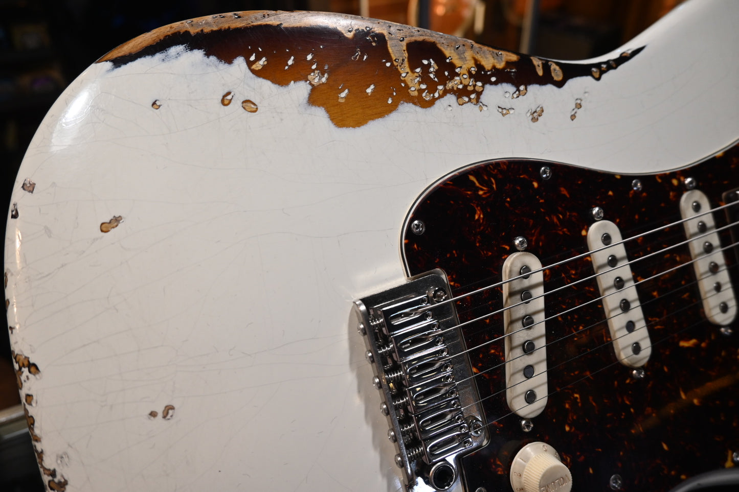 Tom Anderson Icon Classic In-Distress - Olympic White over Tobacco Burst Guitar #923N - Danville Music