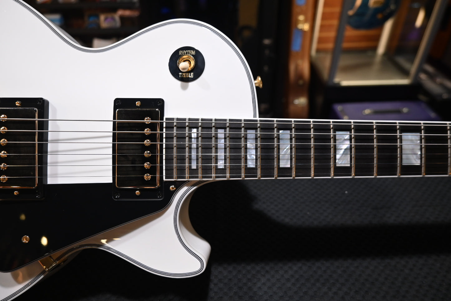 Gibson Custom Shop Les Paul Custom - Alpine White Guitar #2509