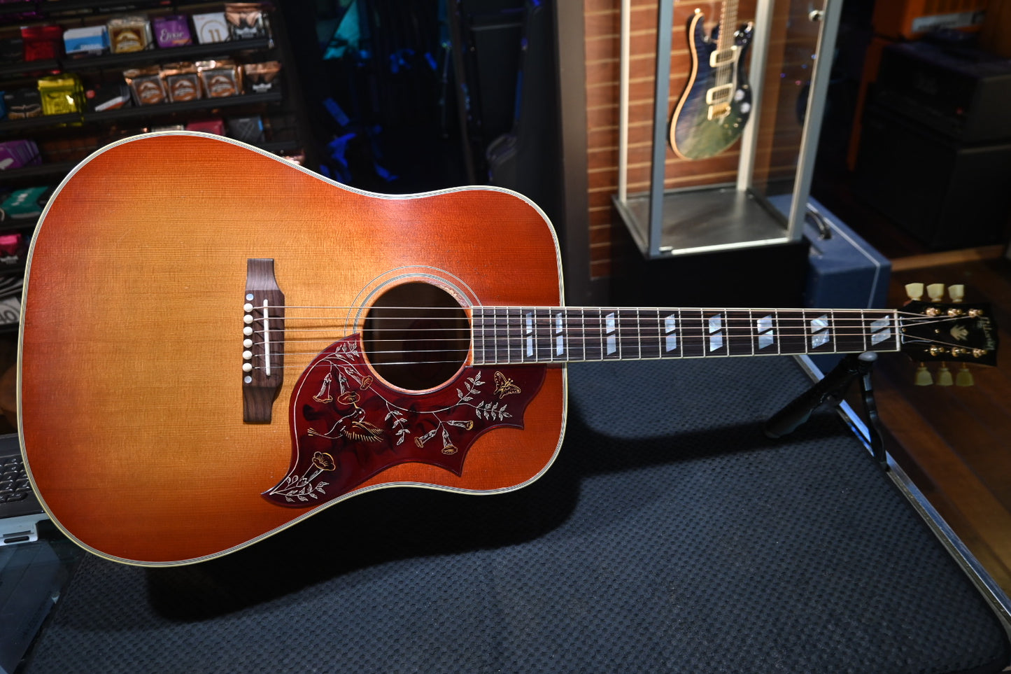 Gibson Custom Shop 1960 Hummingbird Murphy Lab Light Aged 2025 - Heritage Cherry Sunburst Guitar #5010 - Danville Music