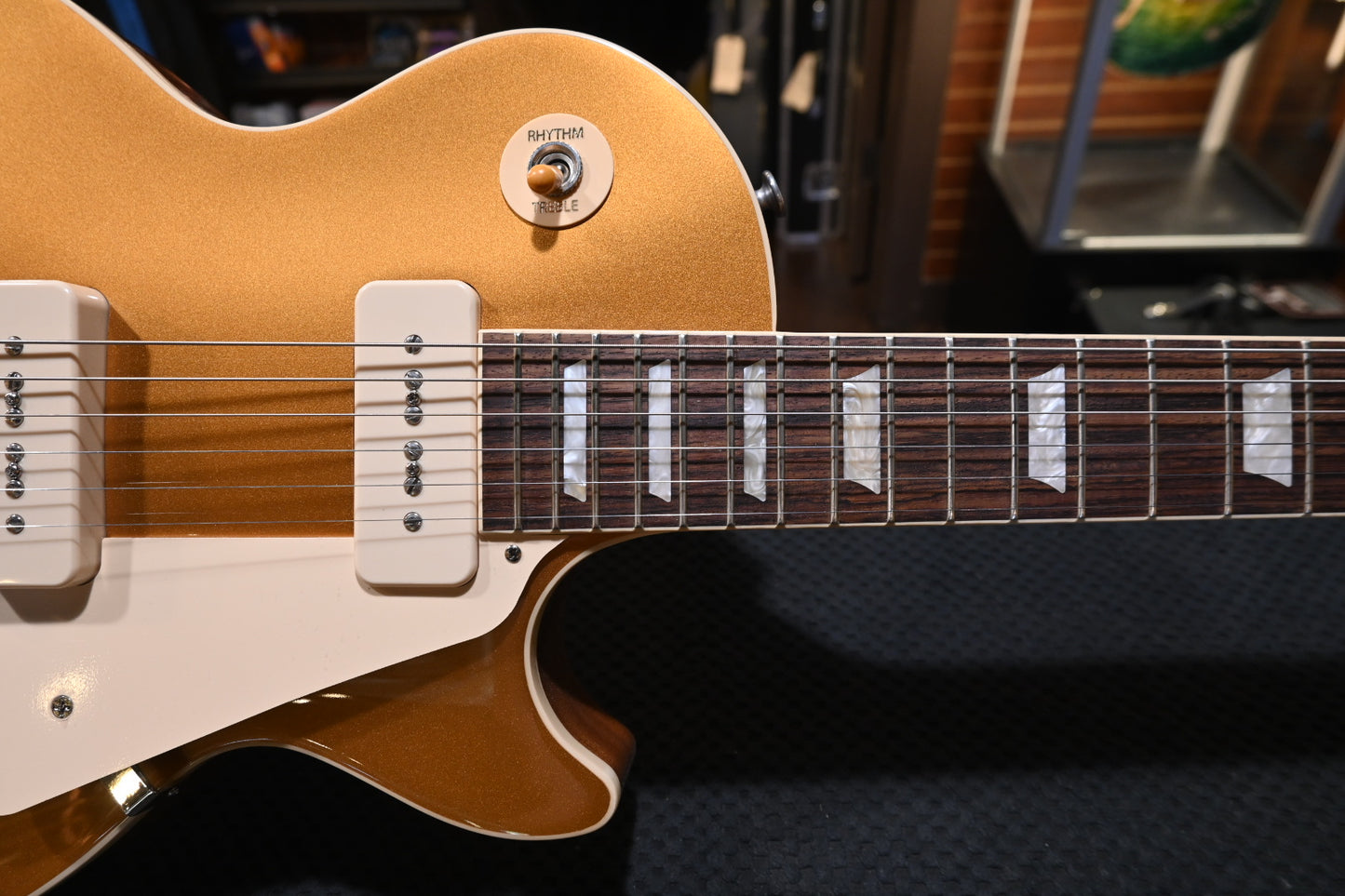Gibson Les Paul Standard ‘50s P-90 - Goldtop Guitar #0327 - Danville Music