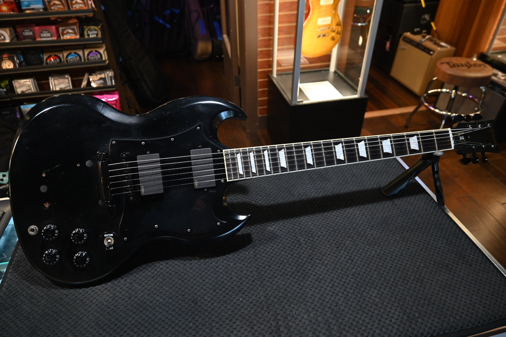 Gibson SG 60’s Re-issue 2007 Week 32 Guitar if the Week Stoptail - Black #0560 PRE-OWNED - Danville Music
