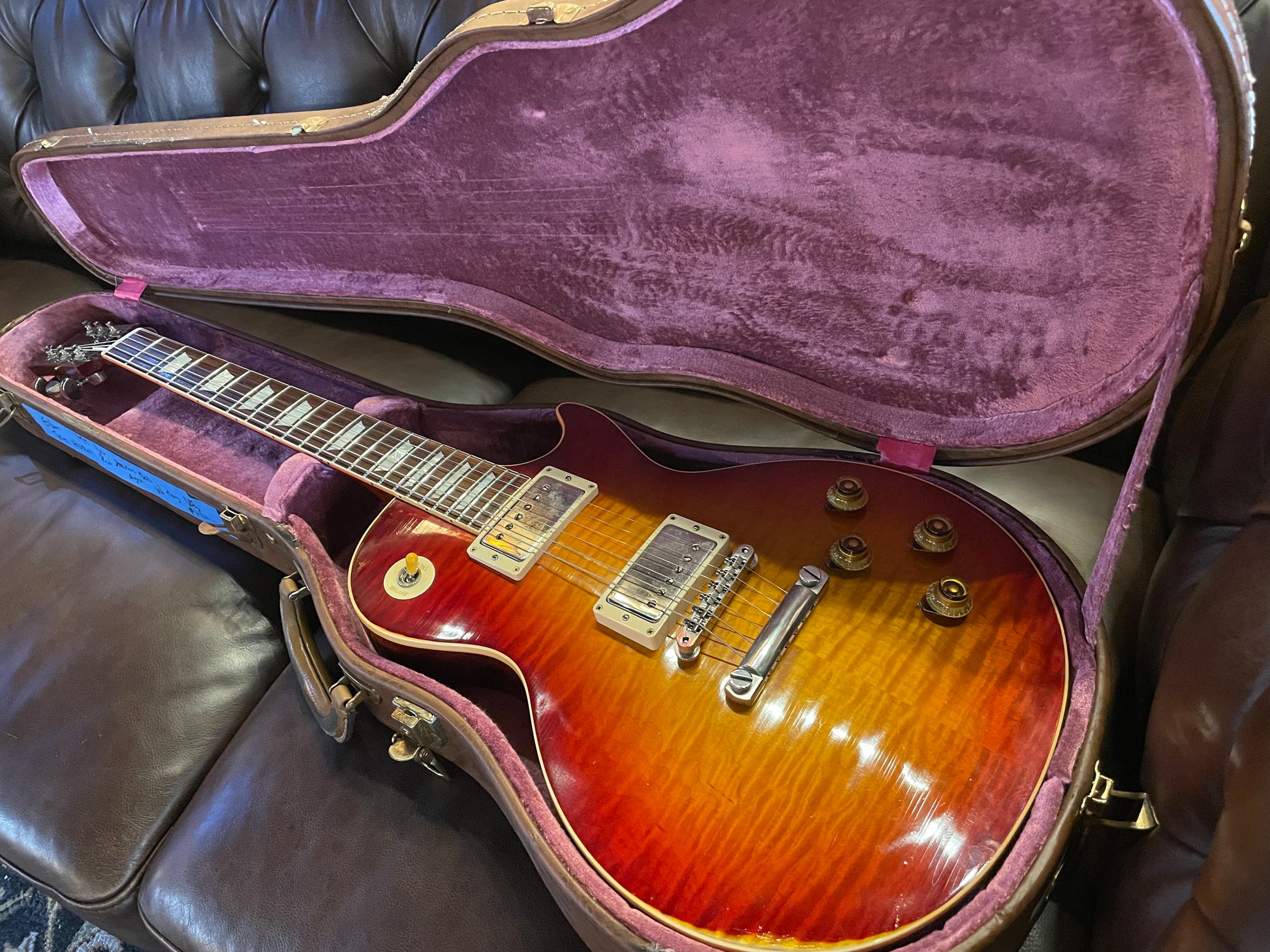Gibson True Historic 1959 Les Paul Standard Aged 2016 - Vintage Cherry Burst Guitar #6463 - Danville Music