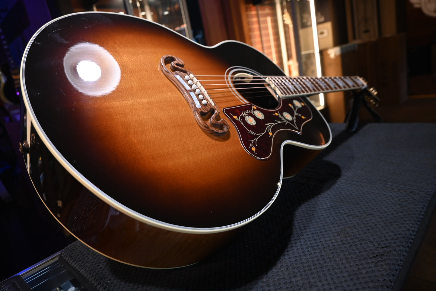 Gibson SJ-200 Standard 2019 - Vintage Sunburst Guitar #9067 - Danville Music