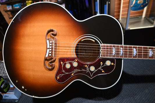 Gibson SJ-200 Standard 2019 - Vintage Sunburst Guitar #9067 - Danville Music