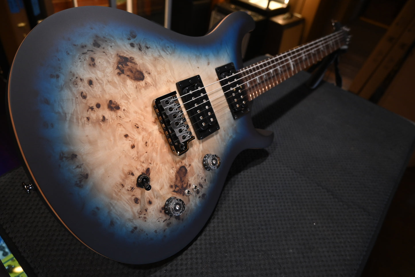 PRS SE “Exotic” Custom 24-08 Poplar Burl Limited Edition - Lake Blue Midnight Burst Guitar #0426 - Danville Music