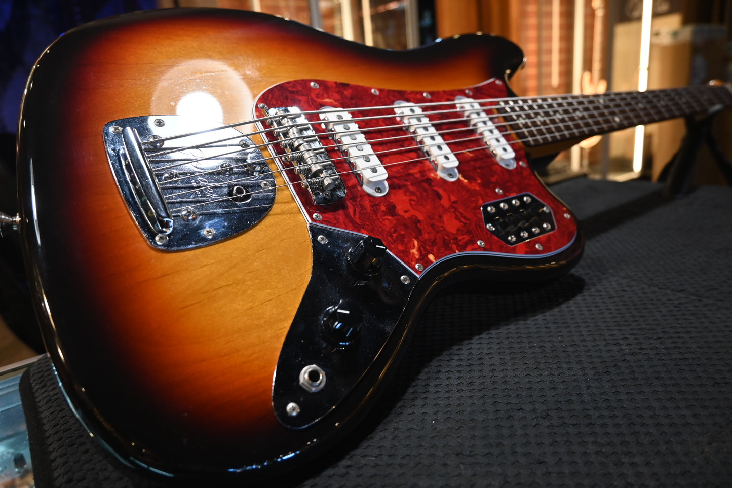 Fender Bass VI 1996 - 3-Color Sunburst Bass #1843 - Danville Music