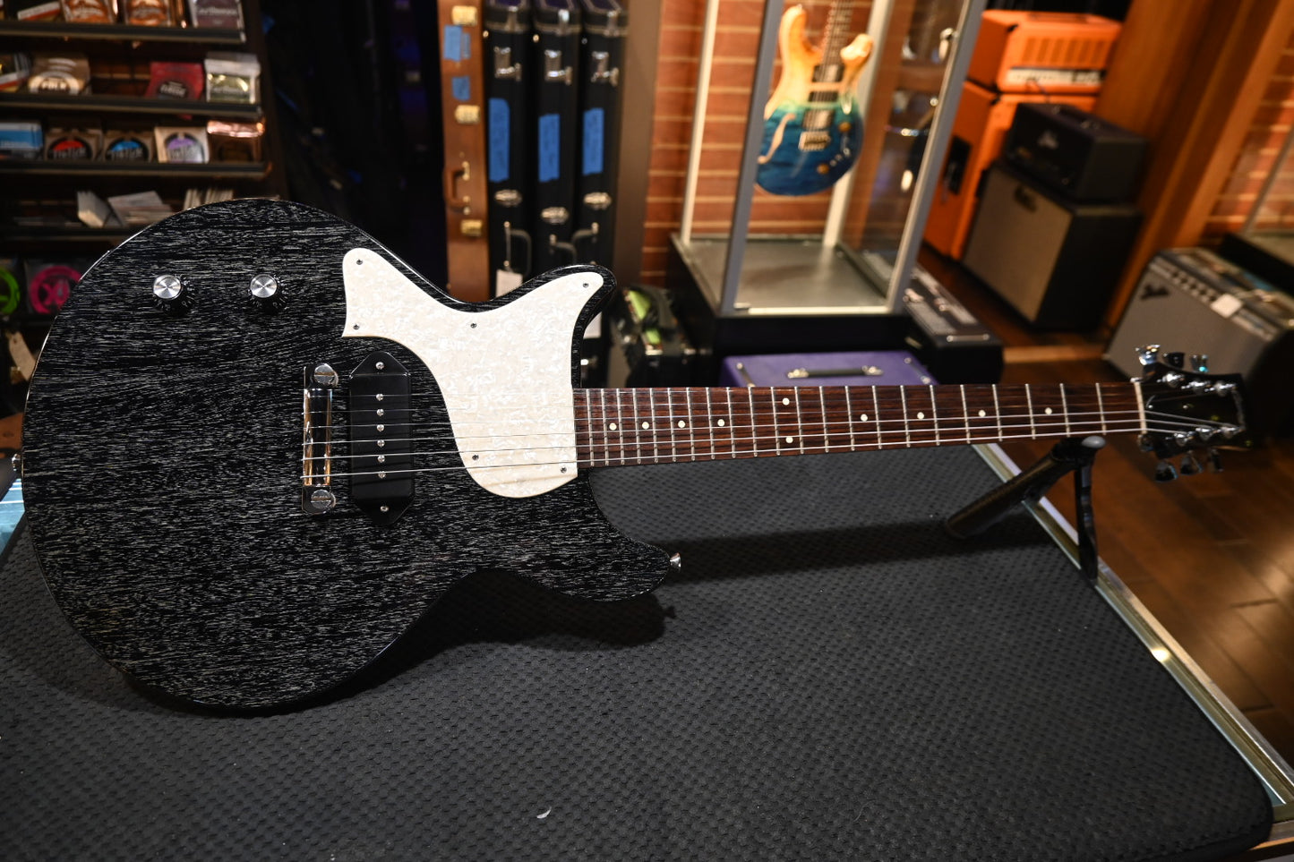 Collings 290 DC-S Left-Handed 2016 - Black Doghair Guitar #4233 - Danville Music