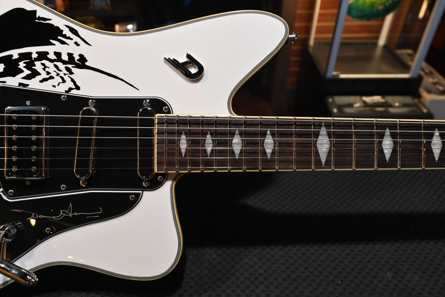 Duesenberg Alliance James Bond 007 Paloma David Arnold Edition - Monochrome Black and White Guitar #4934 - Danville Music