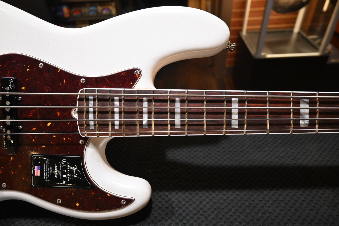 Fender American Ultra Jazz Bass - Arctic Pearl Bass #5685 - Danville Music