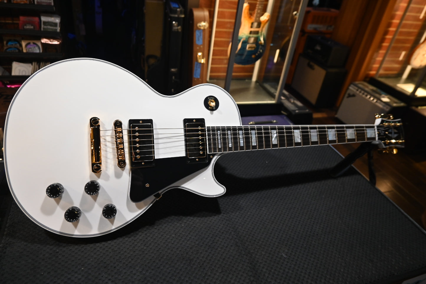 Gibson Custom Shop Les Paul Custom - Alpine White Guitar #2509
