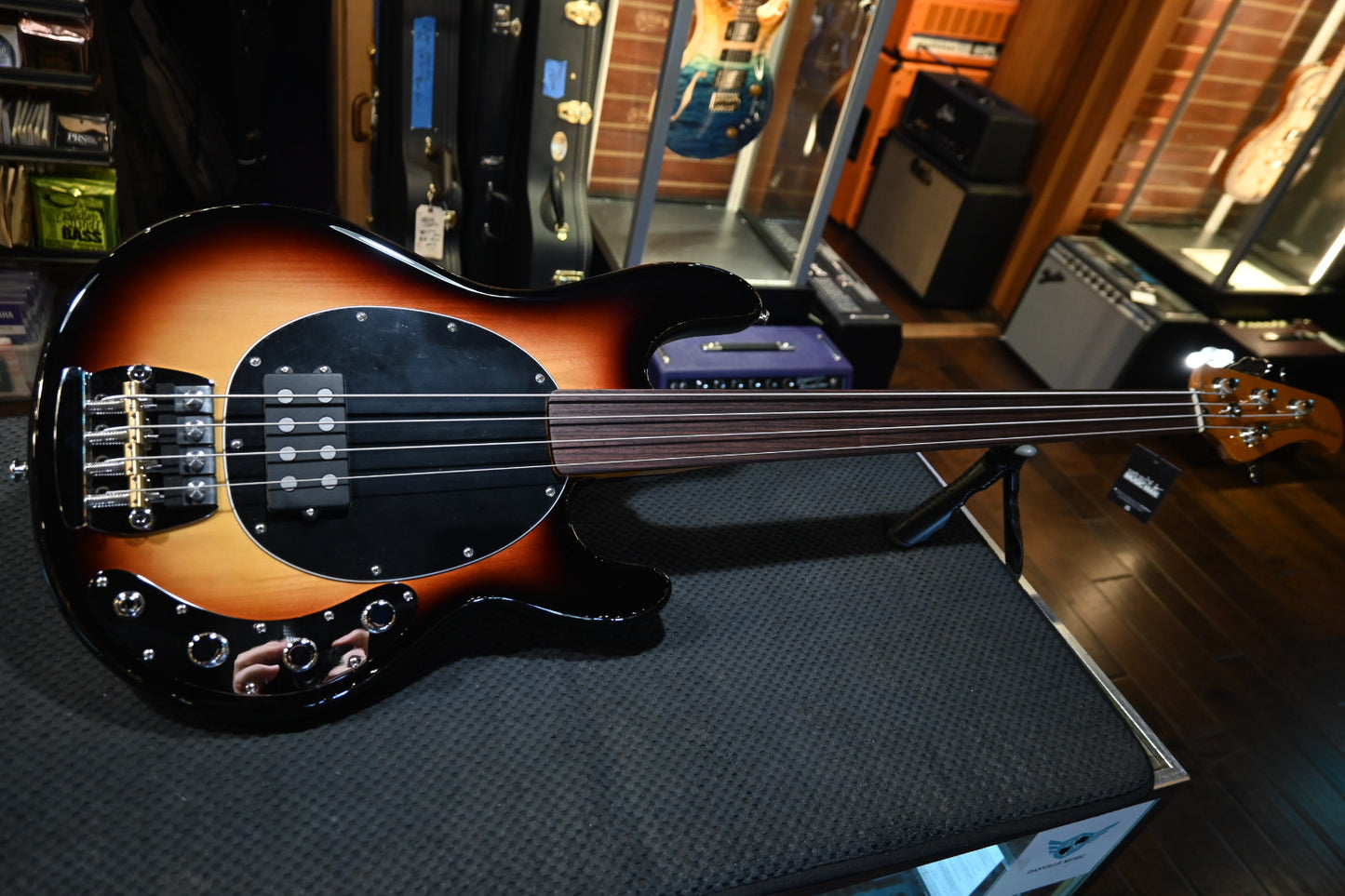 Music Man Pino Palladino Fretless - 79 Burst Bass #0791 - Danville Music