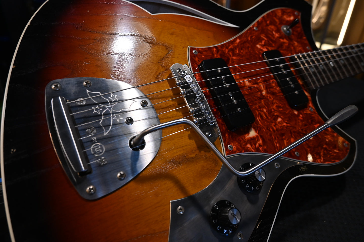 Novo Nucleus Miris J - 3-Tone Burst Guitar #4696 - Danville Music