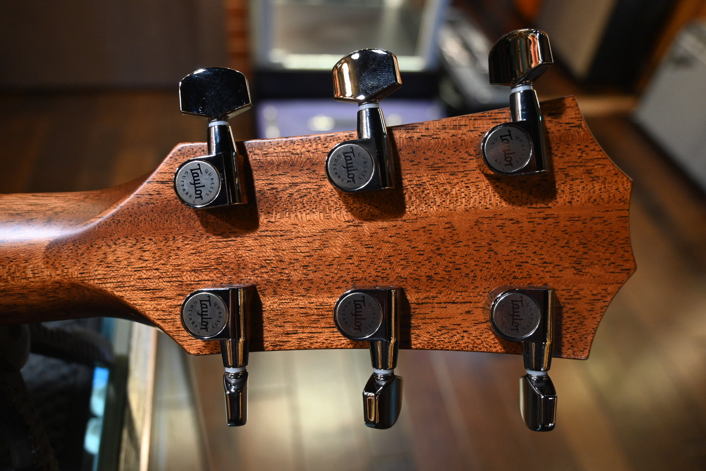 Taylor Custom 814ce Torrefied Spruce/Honduran Rosewood Guitar #5102