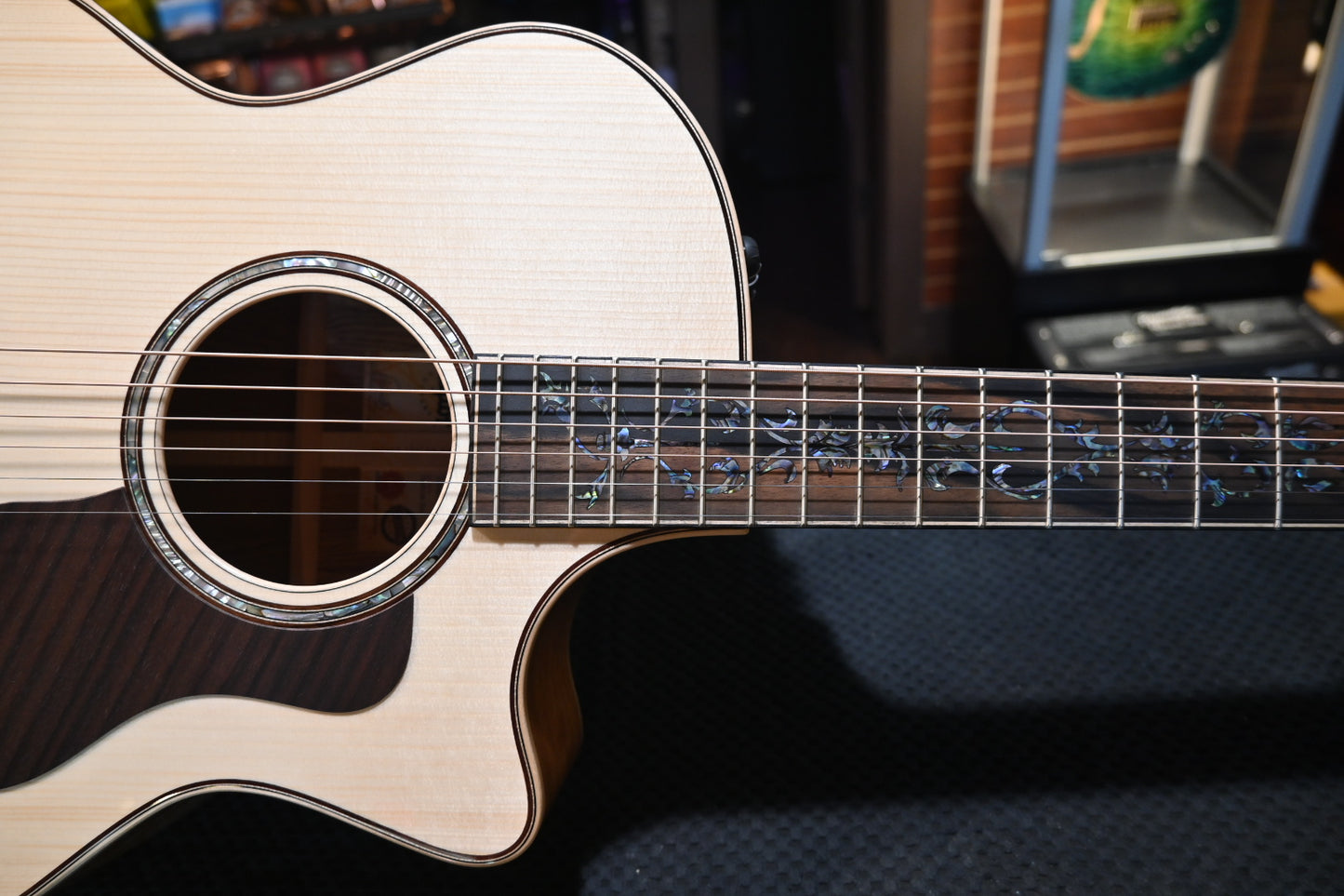 Taylor Custom GA Grand Auditorium Adirondack/Honduran Rosewood Guitar #4117 - Danville Music