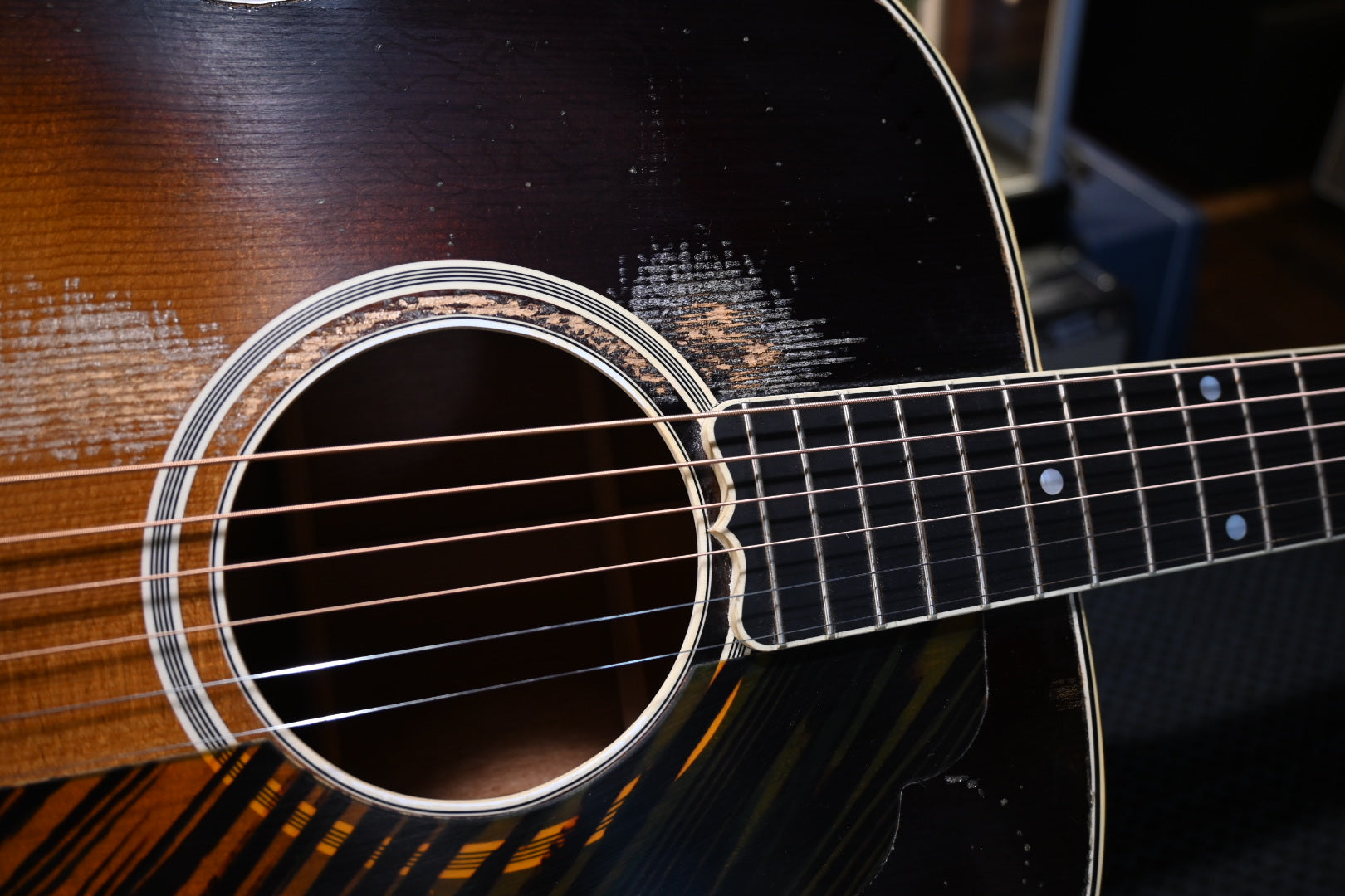 Gibson Custom Shop 1939 SJ-100 Heavy Aged - Faded Vintage Sunburst Guitar #5027 - Danville Music