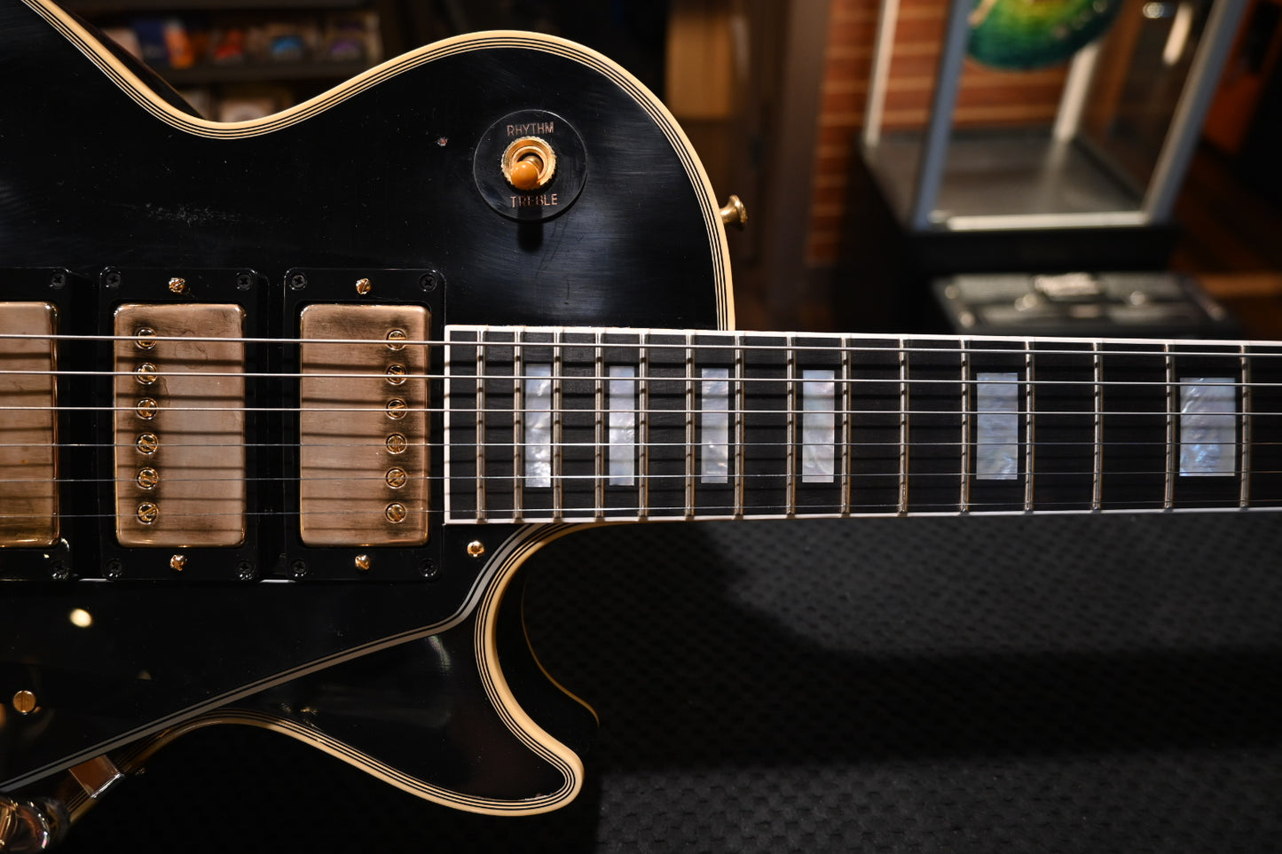 Gibson Custom Shop 1957 Les Paul Custom Reissue 3-Pickup Bigsby Murphy Lab Light Aged - Ebony Guitar #4897 - Danville Music