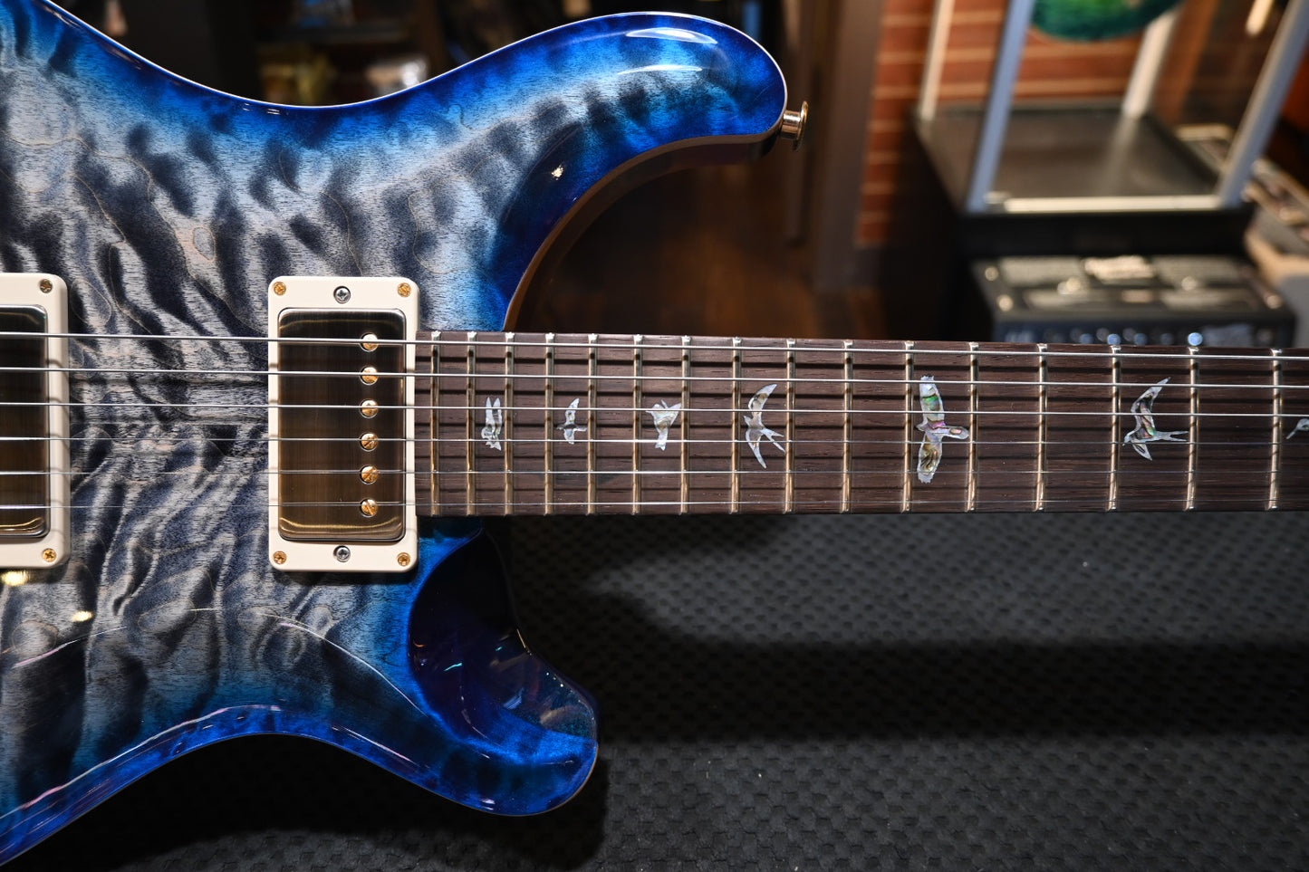 PRS Wood Library DGT 10-Top Quilt Brazilian Rosewood - Charcoal Blue Burst Guitar #0075 - Danville Music