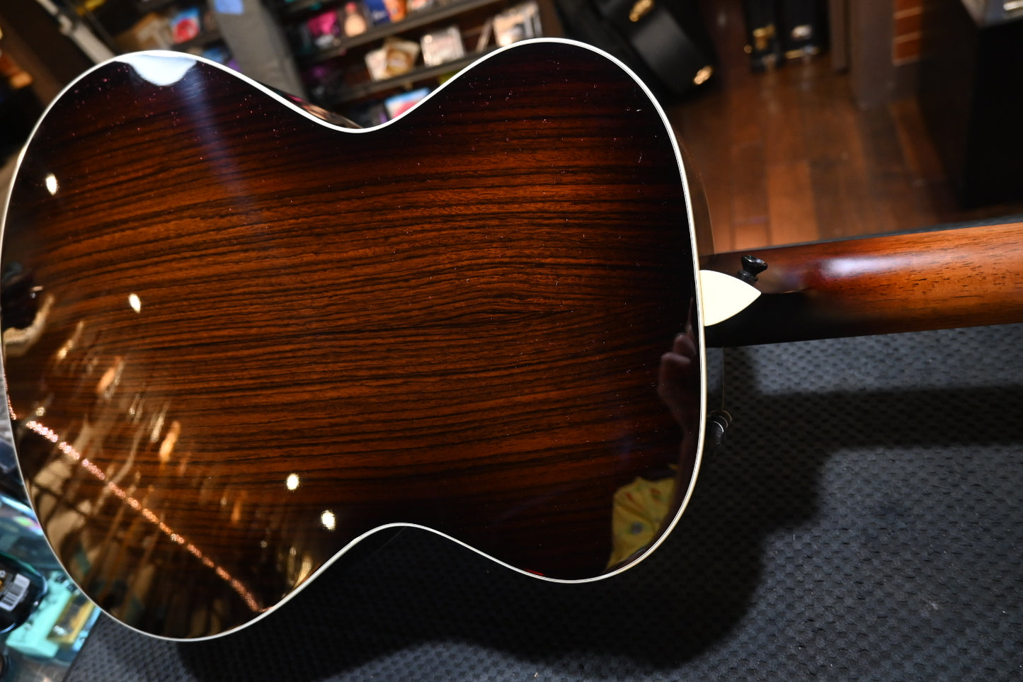 Taylor Custom GC Grand Concert Walnut/Rosewood Catch #25 w/ Macassar Ebony Circa 74 Amp #3124 - Danville Music