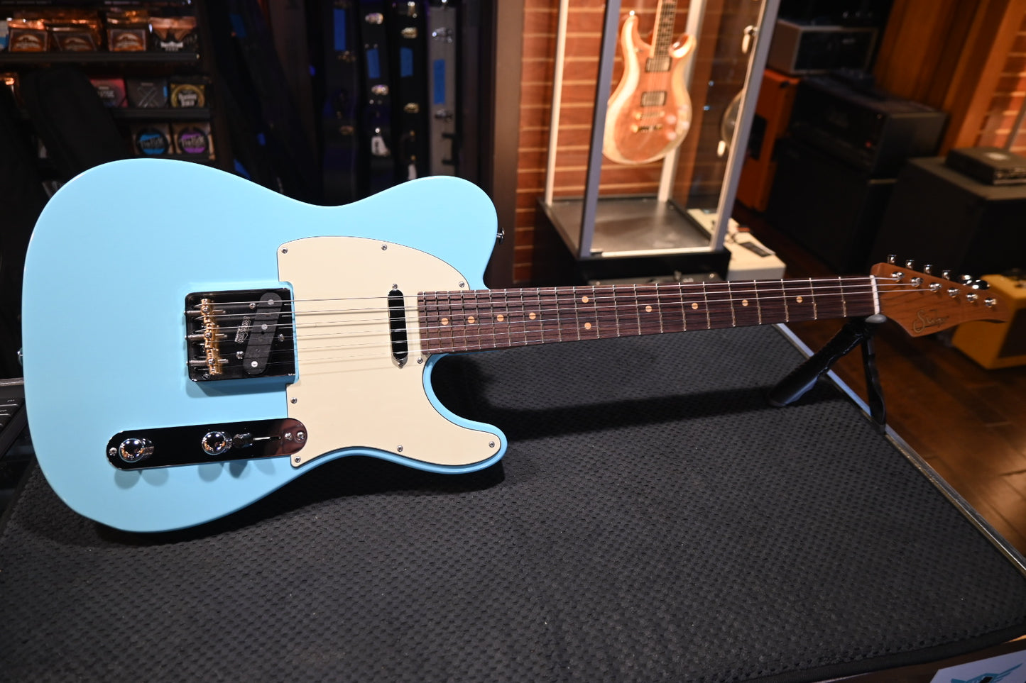 Suhr Classic T Vintage LE - Daphne Blue Guitar #4701