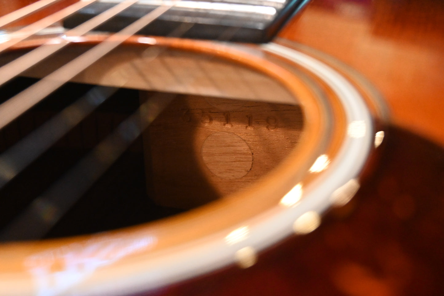 Collings Custom OM2H Short Scale German Spruce/Rosewood - Sunburst Guitar #5119 - Danville Music