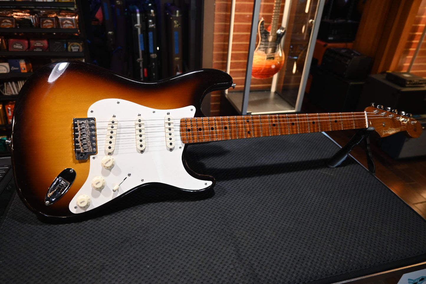 Fender Custom Shop LTD Roasted ‘50s Stratocaster Deluxe Closet Classic - Wide Fade Chocolate 2-Tone Sunburst Guitar #0590 - Danville Music