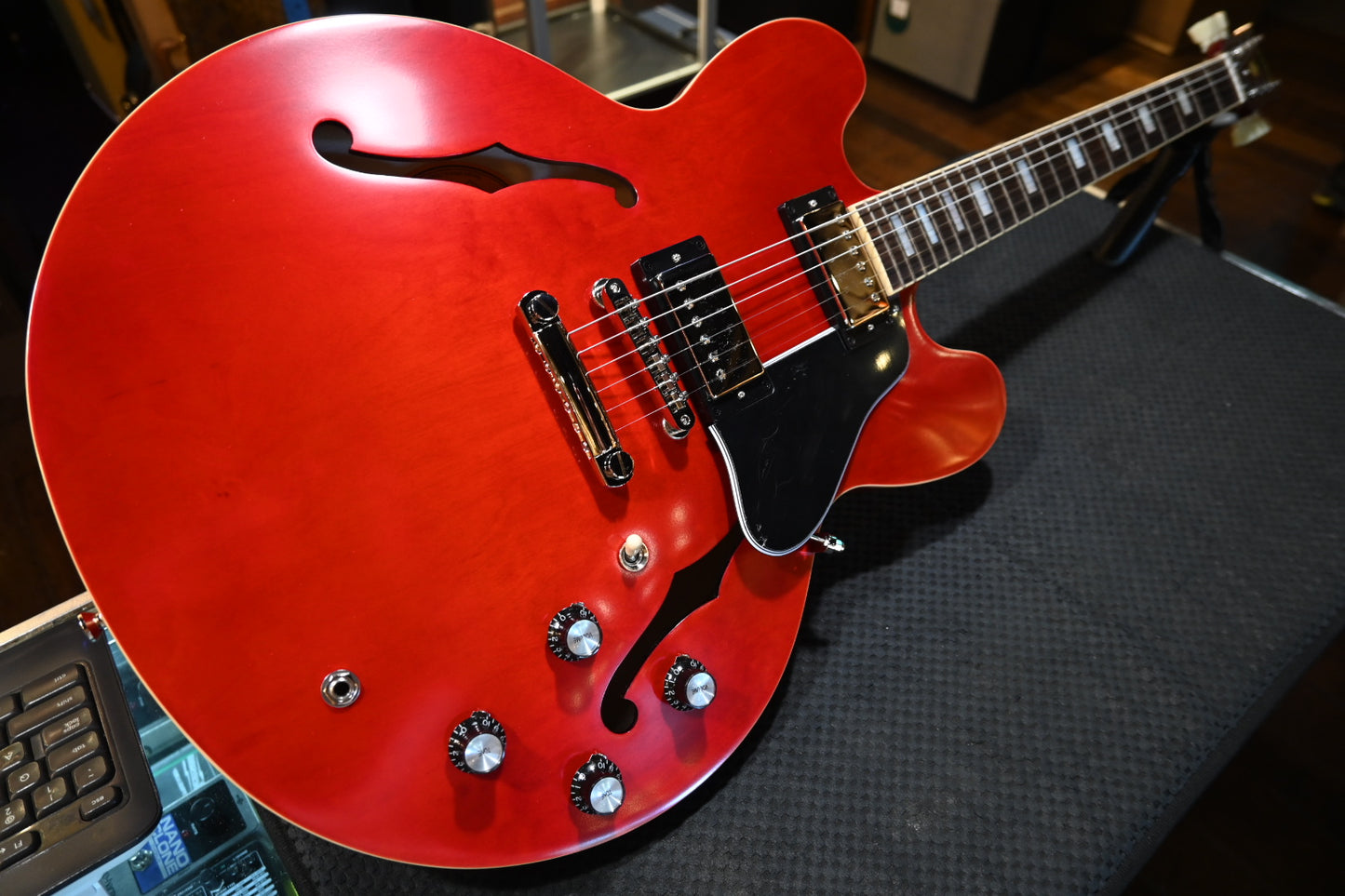 Epiphone Inspired by Gibson Custom 1962 ES-335 Reissue - Sixties Cherry Guitar #0658
