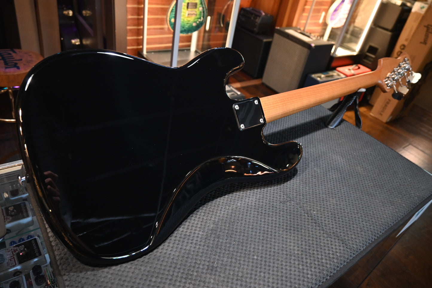 Suhr Classic P - Black Bass #6886 - Danville Music