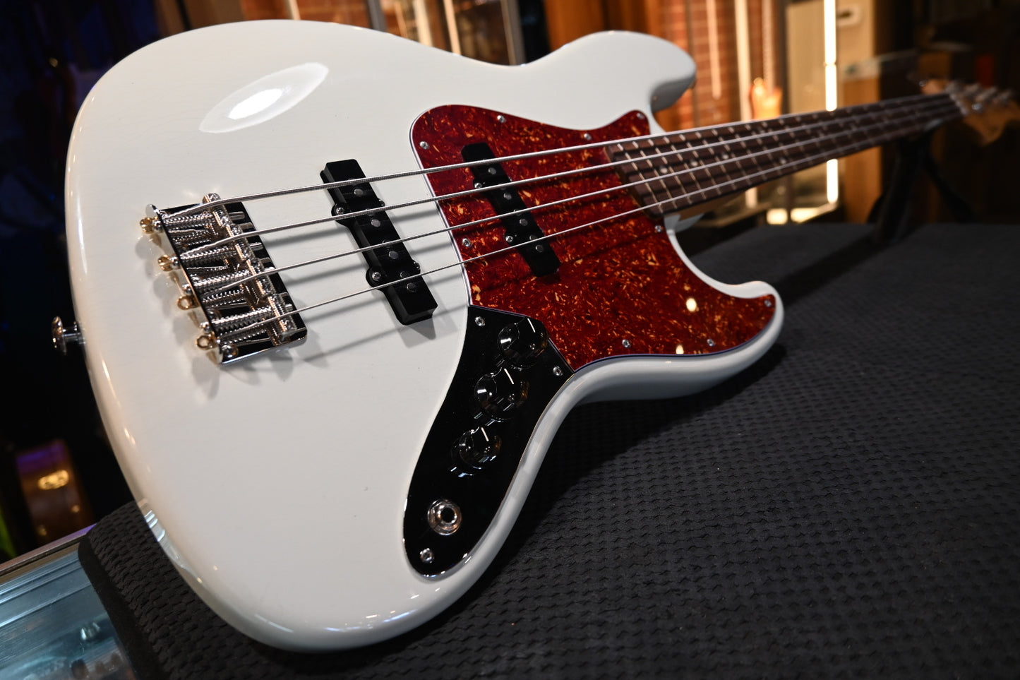 Suhr Classic J Antique - Olympic White Bass #0504