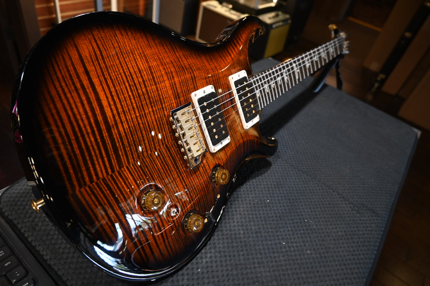 PRS Customer 24 Piezo 10-Top - Black Gold Smokewrap Burst Guitar #6531 - Danville Music