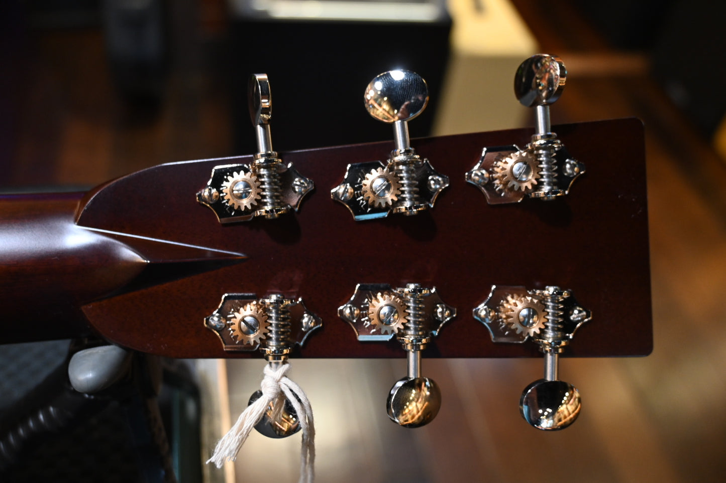 Santa Cruz OM Moon Spruce Bear Claw/Figured Walnut - Georgia Peach Guitar #6242 - Danville Music