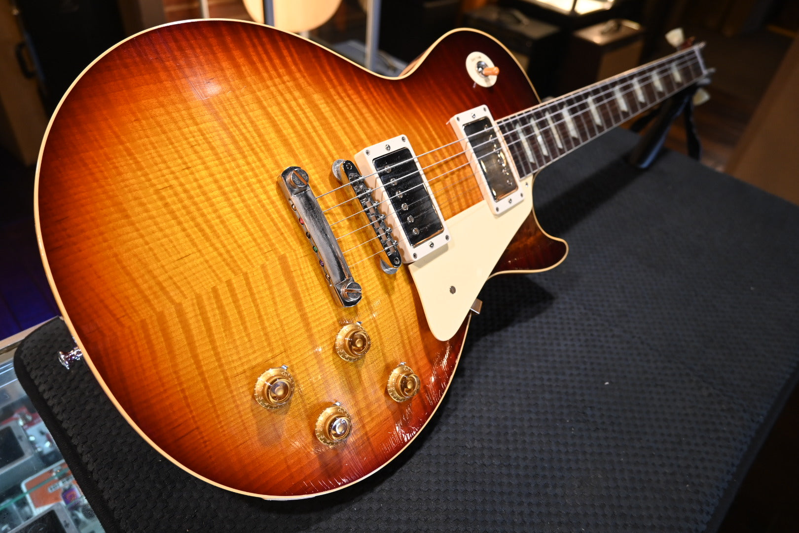 Gibson Custom Shop 1959 Les Paul Standard Reissue Murphy Lab Ultra Light Aged - Factory Burst Guitar #4447 USED - Danville Music