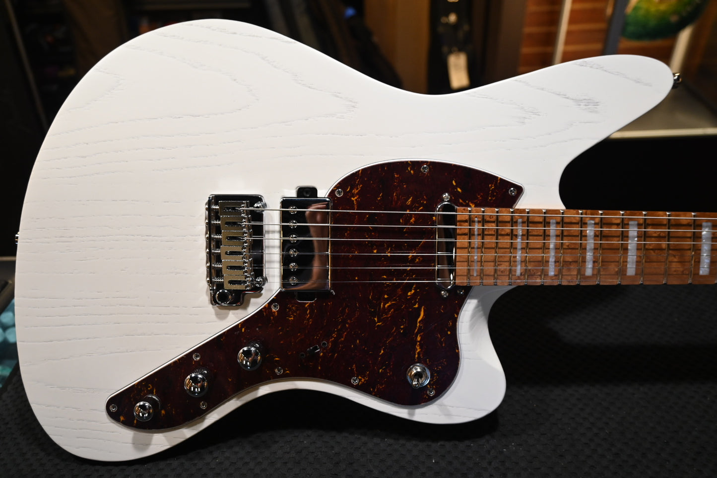 Mayones Jassper Nidra 6 - Monolith Retro White Guitar #5013 - Danville Music