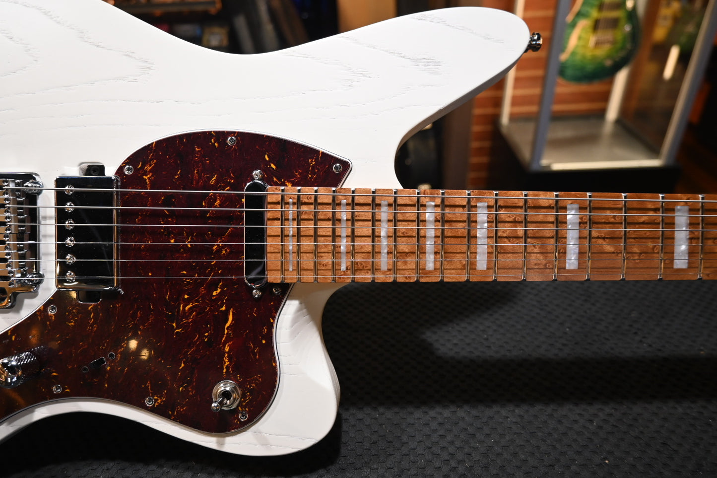 Mayones Jassper Nidra 6 - Monolith Retro White Guitar #5013 - Danville Music