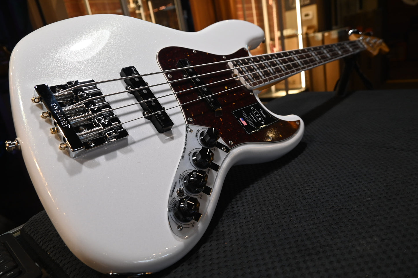 Fender American Ultra Jazz Bass - Arctic Pearl Bass #5685 - Danville Music