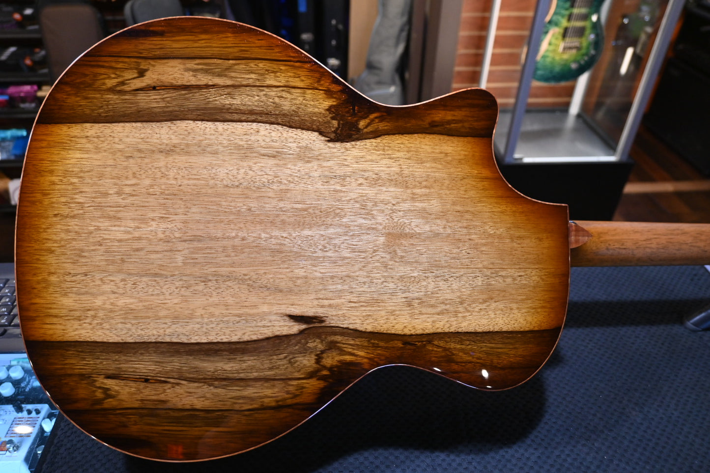 Taylor Custom GA Grand Auditorium Bearclaw Spruce/Black Limba Guitar #4125 - Danville Music