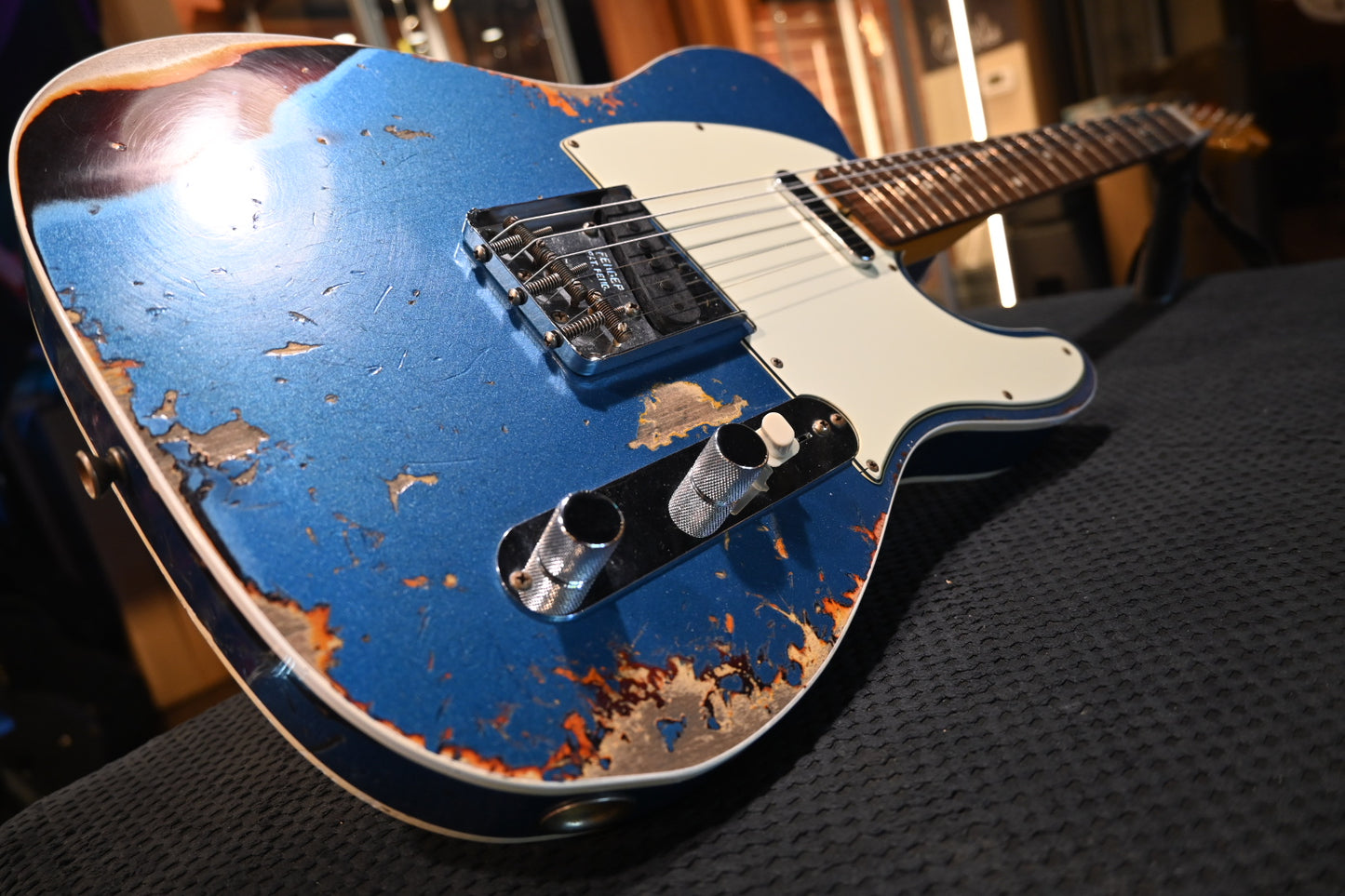 Fender Custom Shop 1960 Telecaster Relic 2021 - Aged Lake Placid Blue over 3-Tone Sunburst Guitar #5145 - Danville Music