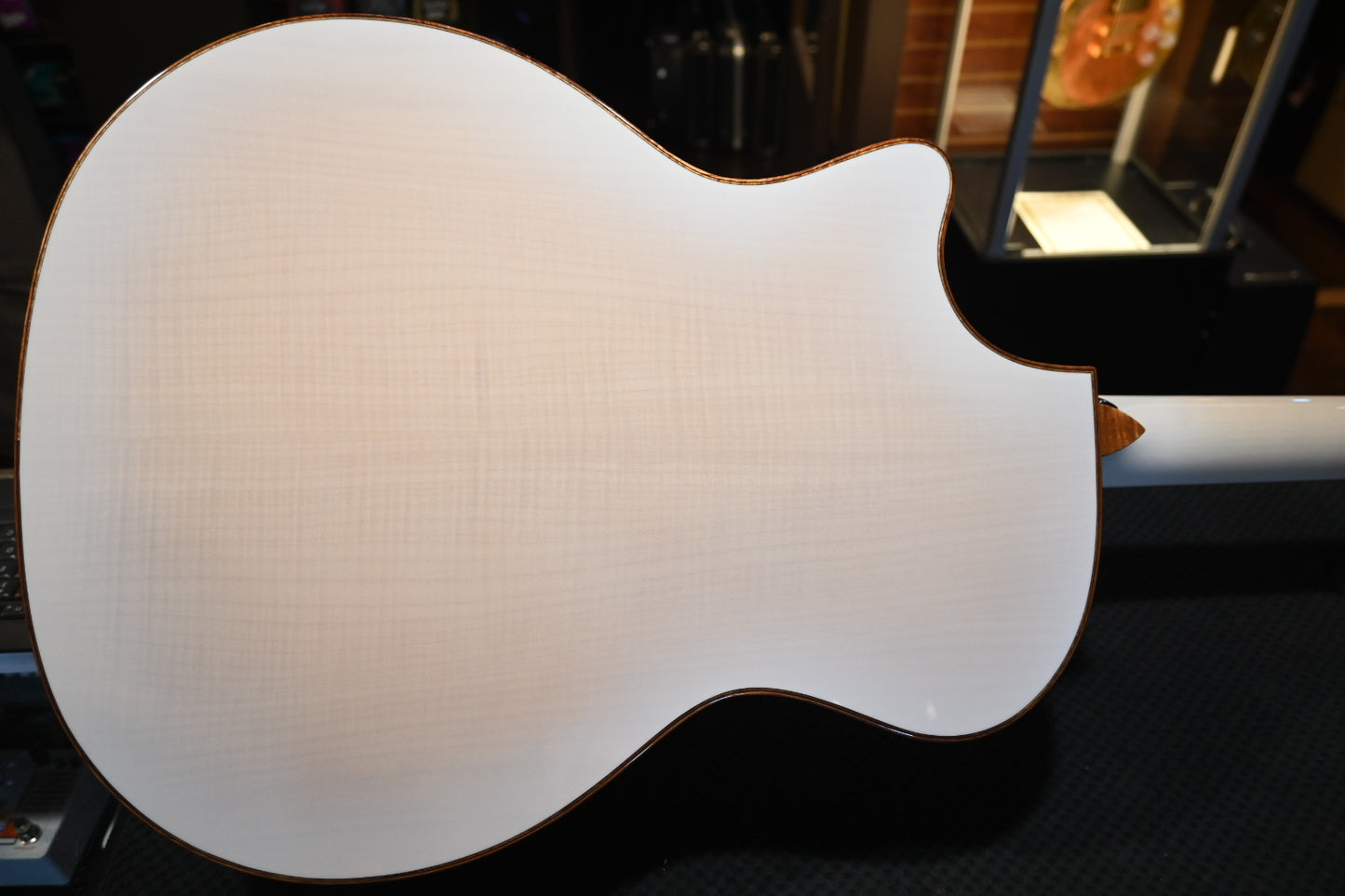 Taylor Custom GA Grand Auditorium Lutz Spruce/Big Leaf Maple Catch #22 - Translucent White Guitar #3155 w/ Taylor buy one get a GS Mini for $199 Promo! - Danville Music