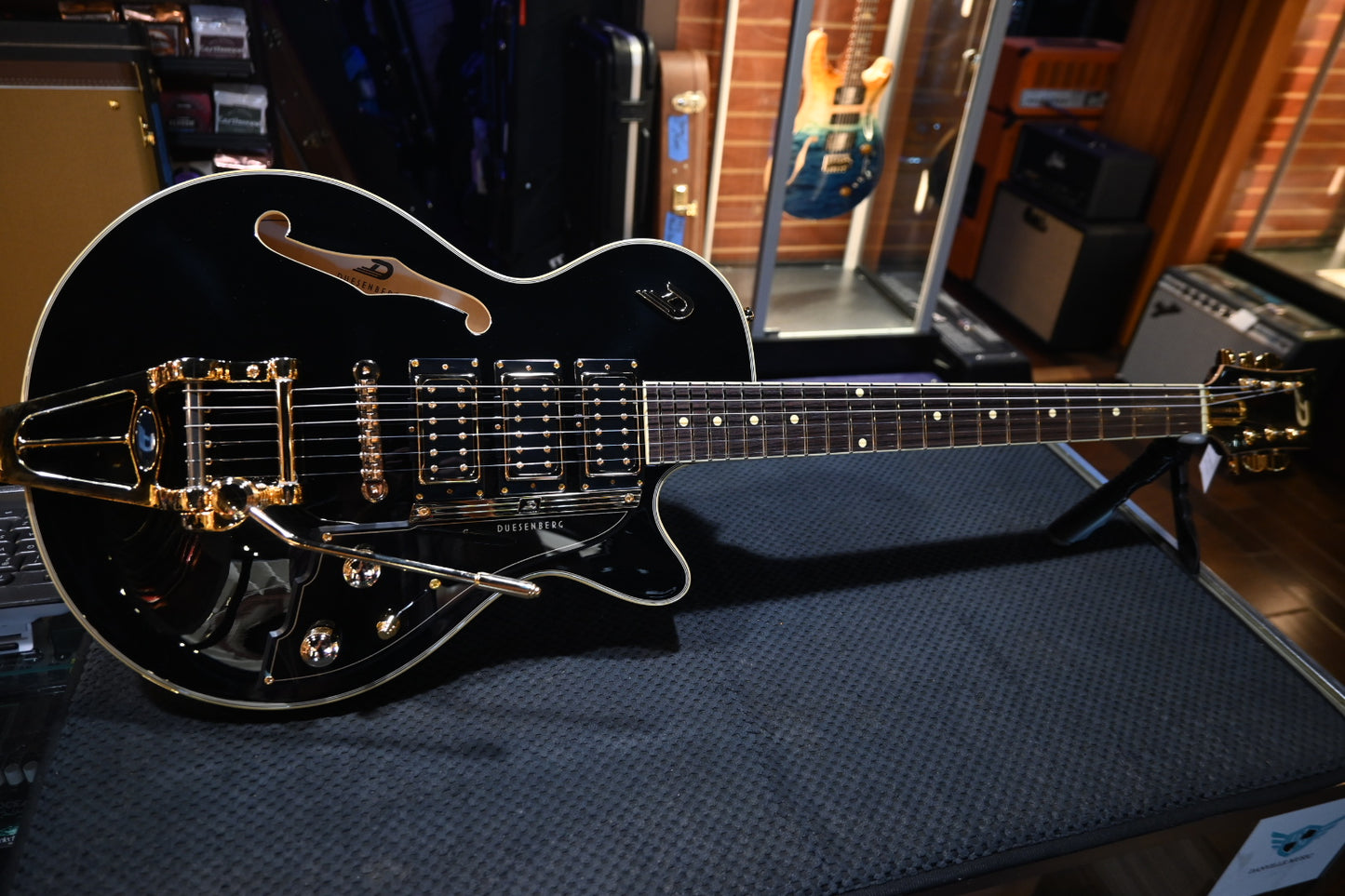 Duesenberg Starplayer TV Custom - Black Guitar #0223