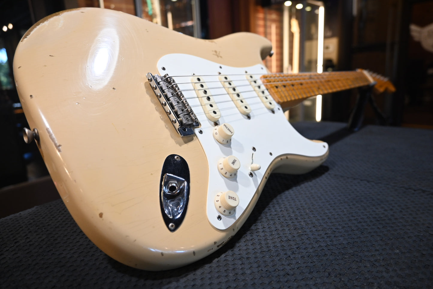 Fender Custom Shop Fat ‘50s Stratocaster Relic LTD 2017 - Aged Desert Sand Guitar #0453