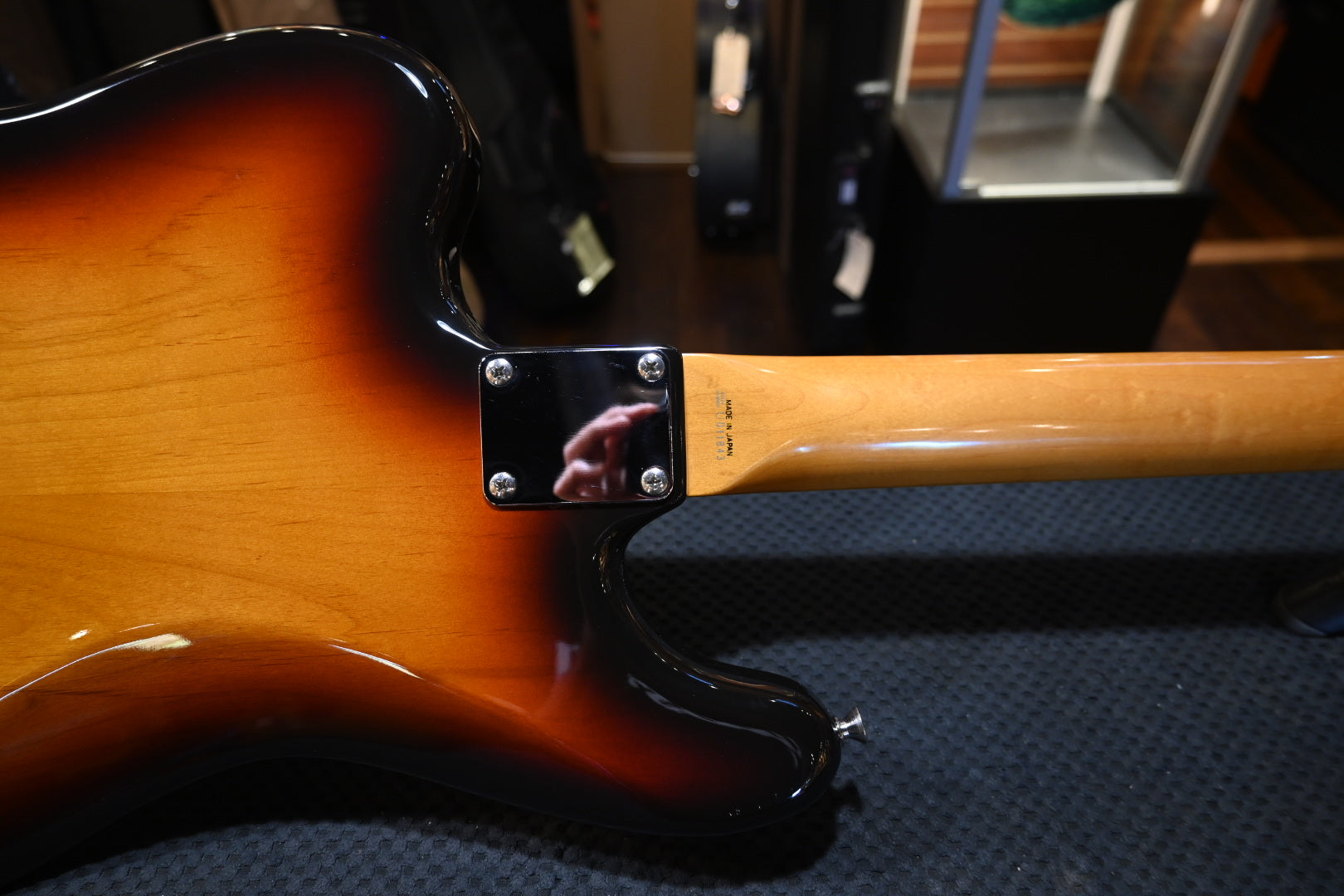 Fender Bass VI 1996 - 3-Color Sunburst Bass #1843 - Danville Music