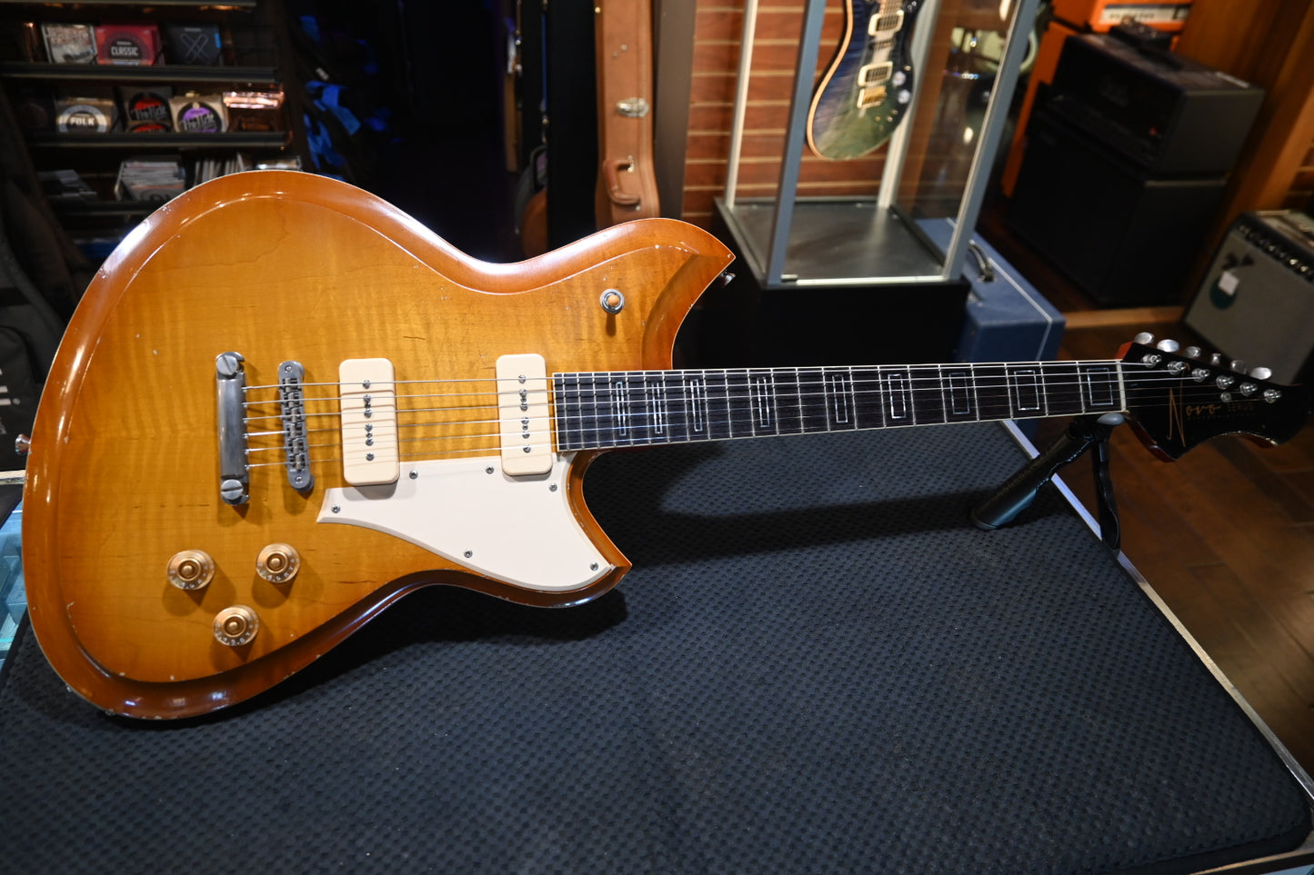 Novo Chambered Serus P2 Dealer Limited - Faded Tea Burst Guitar #5247 - Danville Music