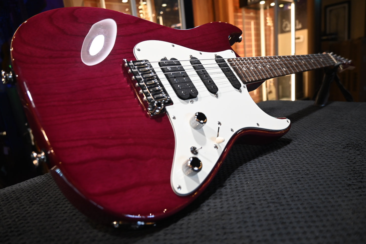 Tom Anderson Classic 2023 - Translucent Plum Guitar #823A - Danville Music