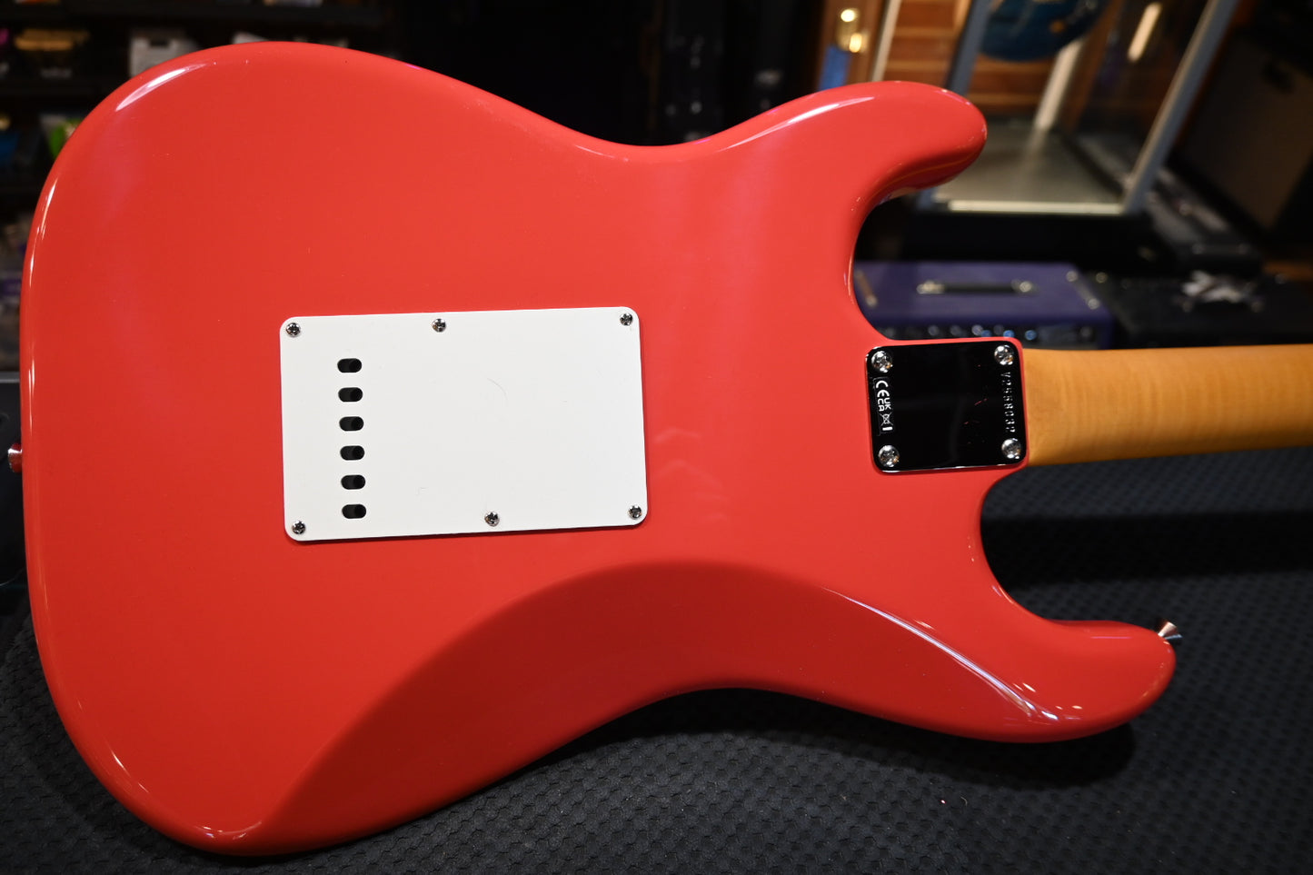 Fender Dealer Exclusive American Vintage II 1961 Stratocaster - Fiesta Red Guitar #8032