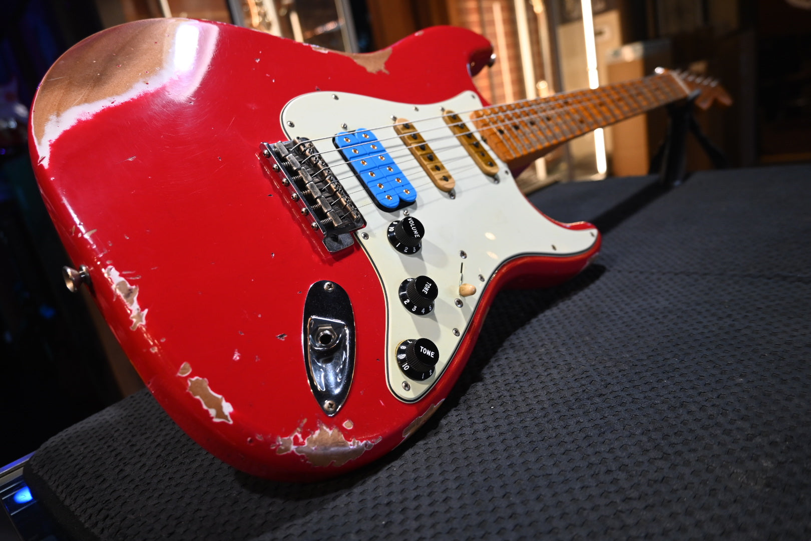 Fender Custom Shop Alley Cat Stratocaster Heavy Relic 2023 - Torino Red Guitar #0917 - Danville Music