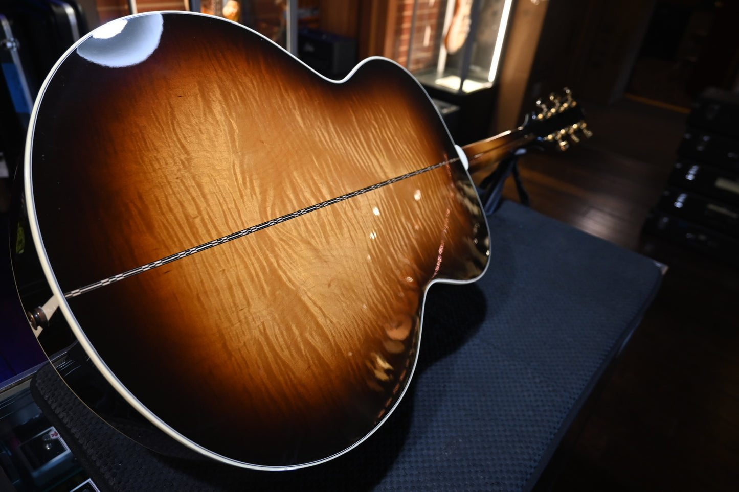 Gibson SJ-200 Standard 2019 - Vintage Sunburst Guitar #9067 - Danville Music