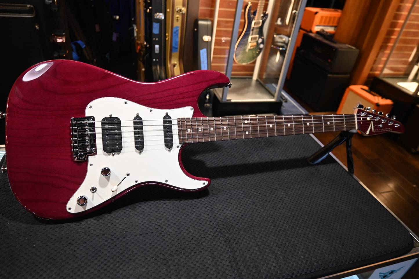 Tom Anderson Classic 2023 - Translucent Plum Guitar #823A - Danville Music