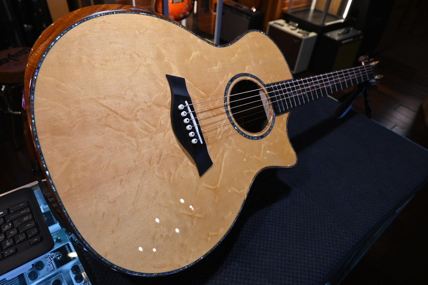 Taylor Custom GA Grand Auditorium Catch #27 Bearclaw Spruce/Bocote Guitar #4124 - Danville Music