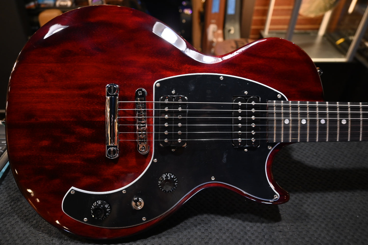 Gibson Les Paul Music City Special 50th Anniversary - Wine Red Guitar - Danville Music