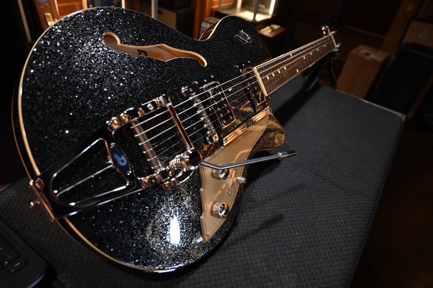 Duesenberg Starplayer TV - Black Sparkle Guitar #1775