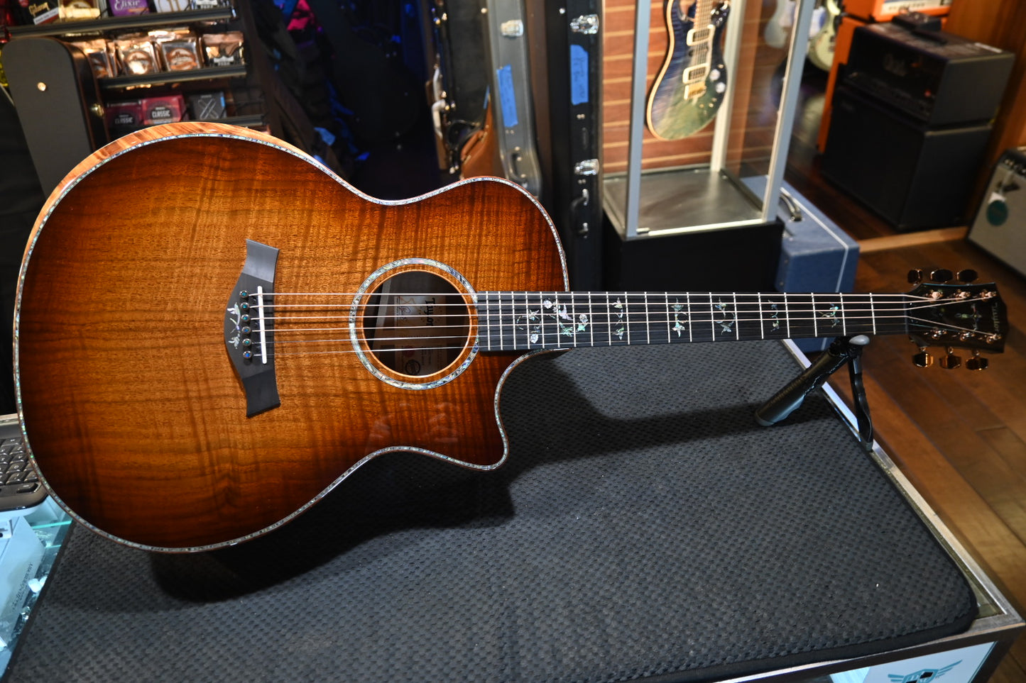 Taylor Custom GA Grand Auditorium Figured Walnut “The Queen” Catch #47 Guitar #5047
